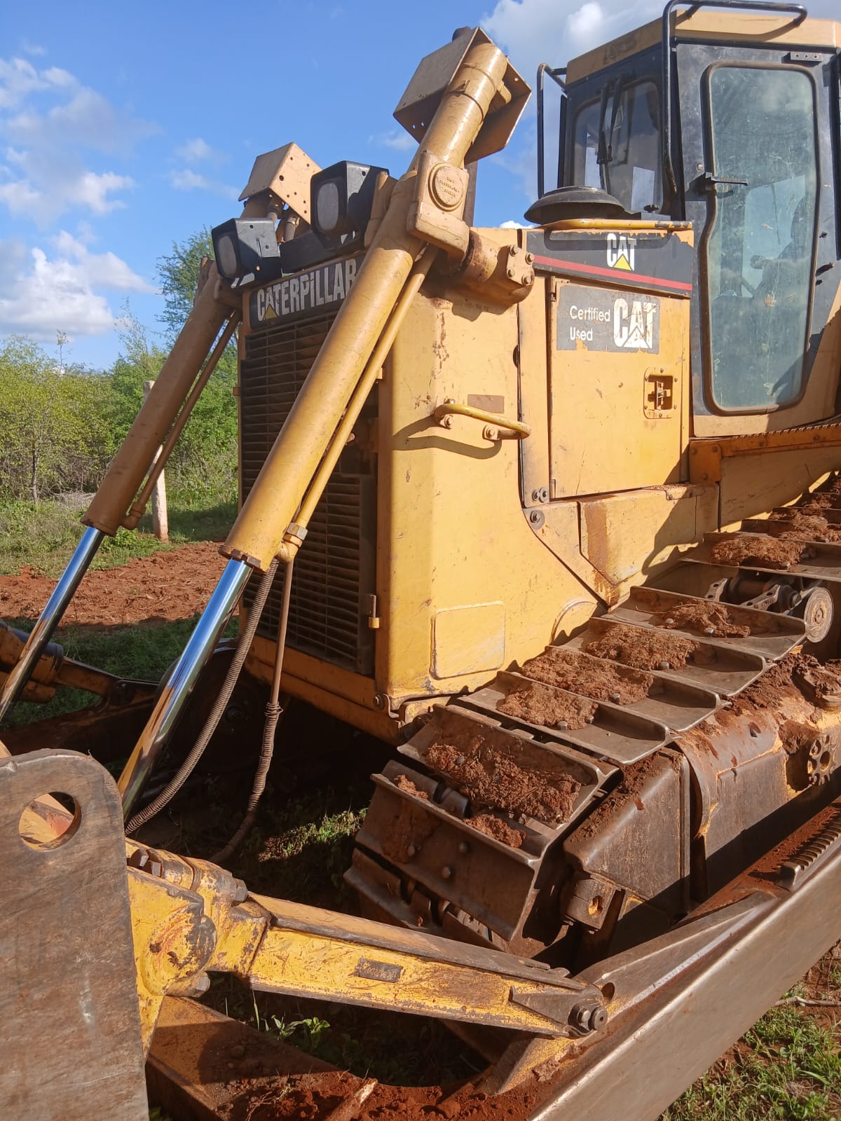 Bull Dozer — image 4