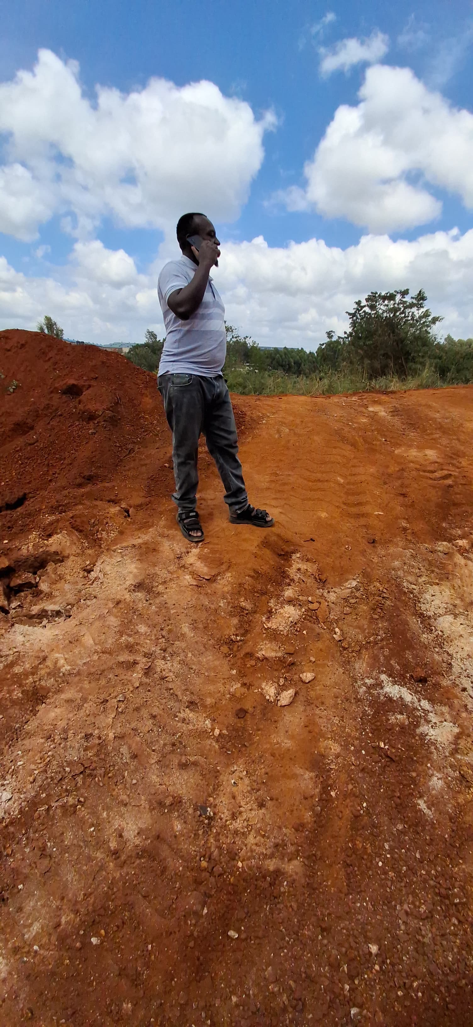 Red Murram — image 4