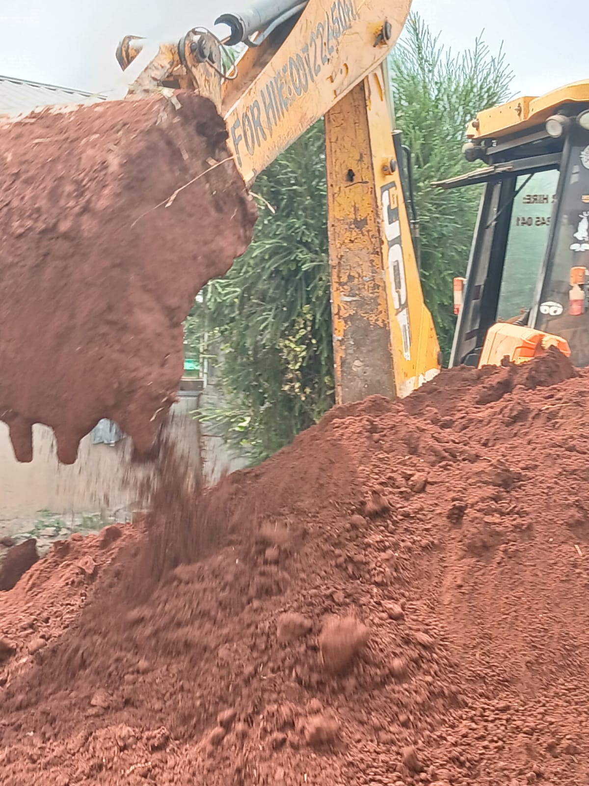 Back Hoe — image 4